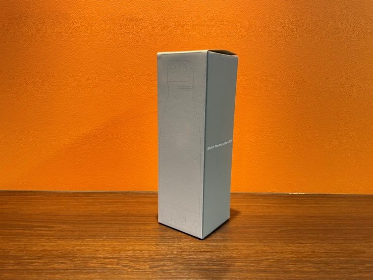 「ロケットサーモボトル420ｍl」の箱