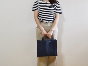 ユーティリティバッグ（M）ワイドの使用レビュー