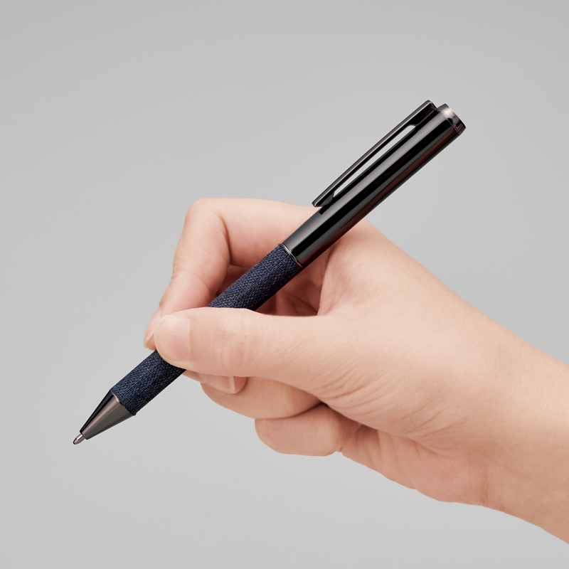 リサイクルPET生地使用ボールペン(ケース入り)（261043）画像-3