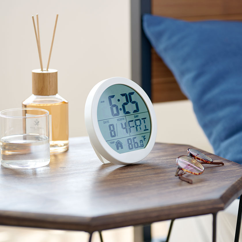 表示が見やすい丸時計（D3818）画像-4